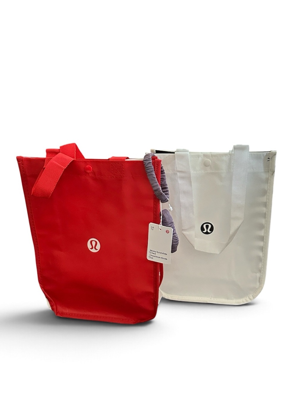 Lululemon set of 2 bags and 2 pack hair scrunchie